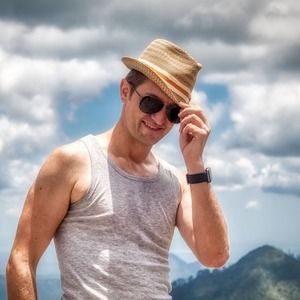 Meet your Posher, Ian